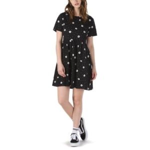 VANS GRADUATE DRESS